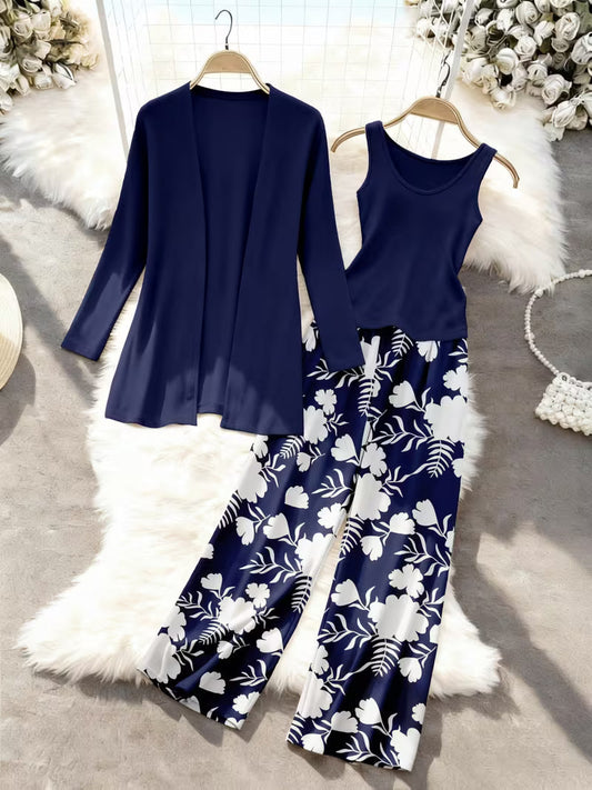 Women's fashionable and casual style set featuring a chiffon shawl and inner strappy printed pants, a daily casual 3pcs set