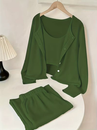 Women's fashionable and casual style set featuring a chiffon shawl and inner strappy printed pants, a daily casual 3pcs set